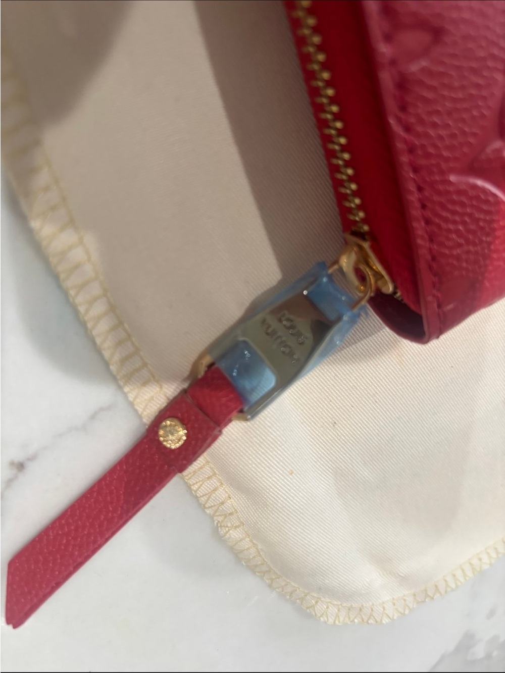 Red Embossed  Zip Wallet - Picture 4 of 5